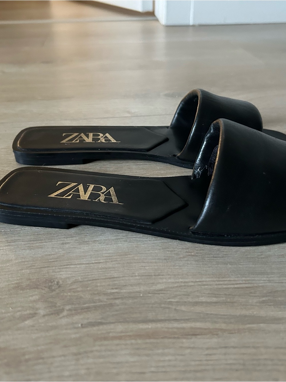 Zara Black Minimal Leather Slide Sandals